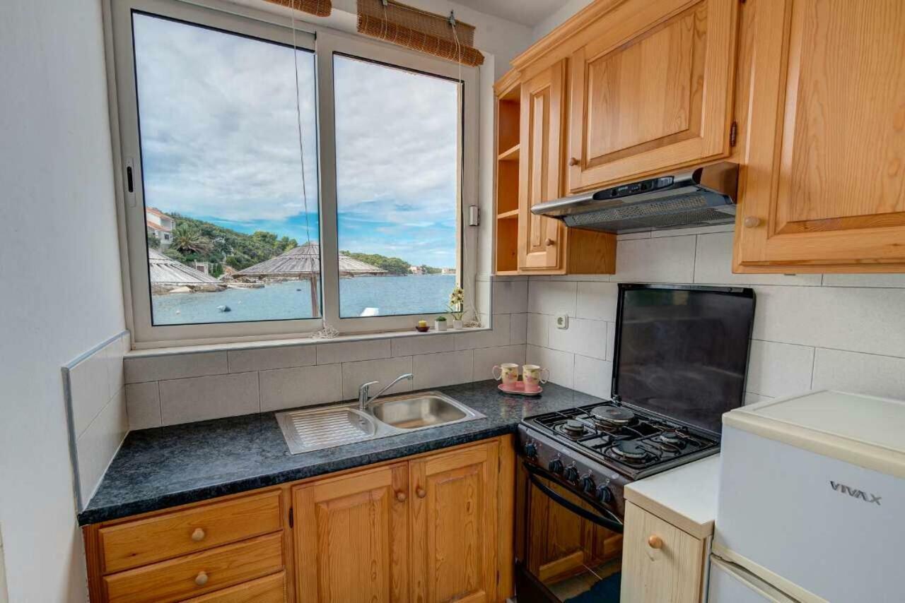 Apartments Savar - Ilo Brbinj エクステリア 写真