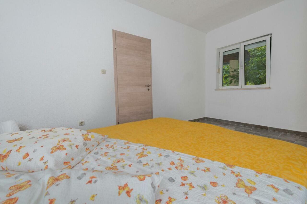Apartments Savar - Ilo Brbinj エクステリア 写真