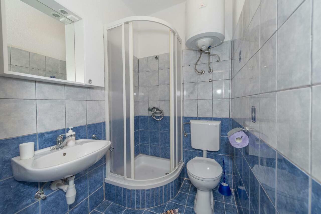 Apartments Savar - Ilo Brbinj エクステリア 写真