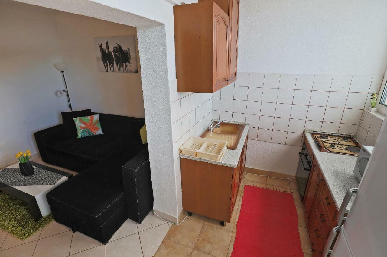Apartments Savar - Ilo Brbinj エクステリア 写真